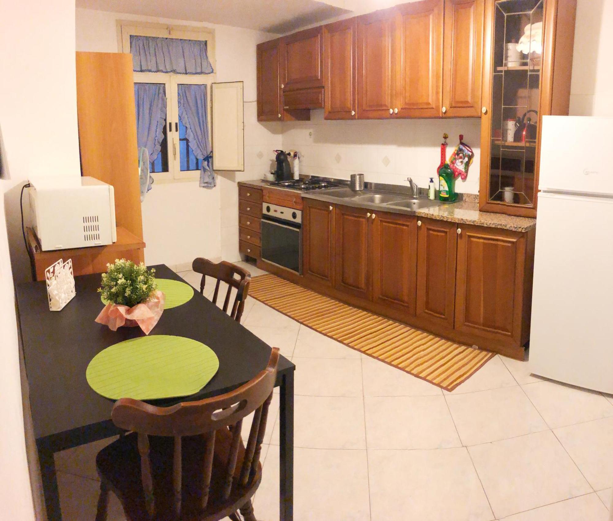 Apartment For 2 In Catania, B&B Le Voci Del Mercato Exterior foto